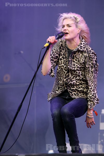 THE KILLS - 2024-08-24 - SAINT CLOUD - Domaine National - Grande Scene - Alison Nicole Mosshart